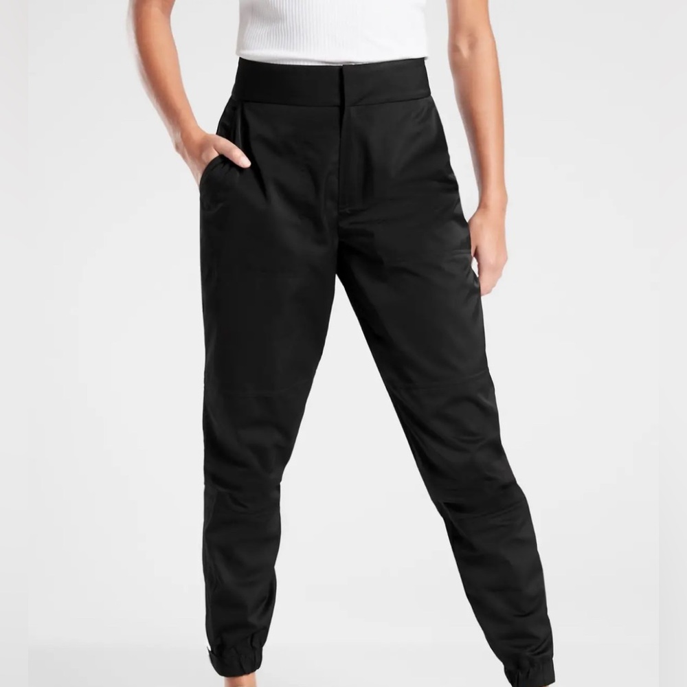 NWT Athleta Radiant Joggers Black